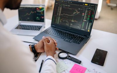 Trader looking at his computer
